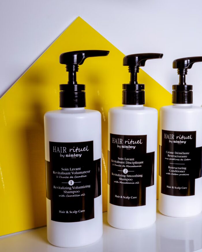 Sisley Hair Rituel Revitalizing Smoothing Shampoo with Macadamia Oil - Afbeelding 4